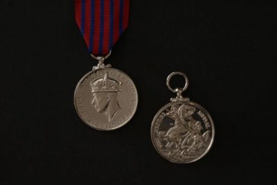 REPLICA GEORGE MEDAL