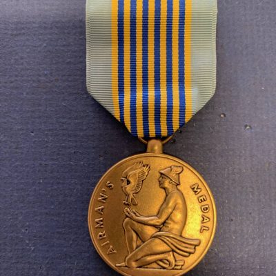ORIGINAL USA AIRMANS MEDAL FULL SIZE
