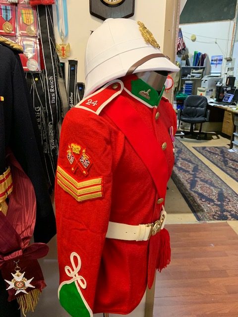 What Is The Colour Of Sergeant Bourne? – JXLHA
