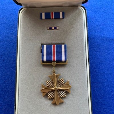 ORIGINAL USA CASED DISTINGUISHED FLYING CROSS