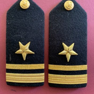 ORIGINAL US NAVY LTJG EPAULETTES