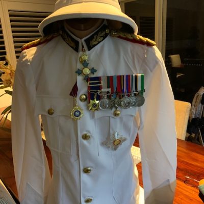 REPLICA POSDT WW2 INDIAN GOVERNOR'S TUNIC AND PITH HELMET