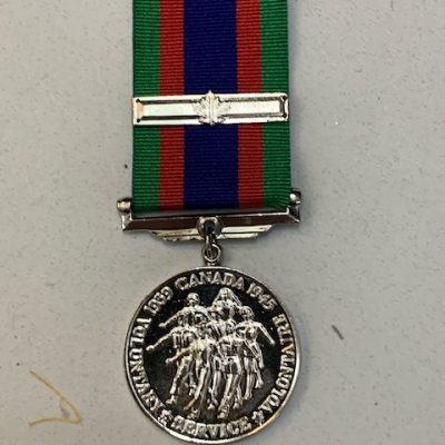 REPLICA WW2 CANADIAN SERVICE MEDAL WITH CLASP FULL SIZE